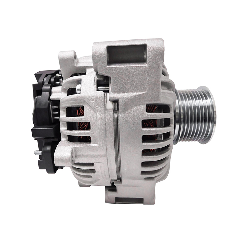 11909N,RE538241,RE558676,SE502563,24V,100A,8PK,62mm Bosch autós generátor JOHN DEERE 470G LC-hez,670G,670GP,672G,672GP,724K,544K